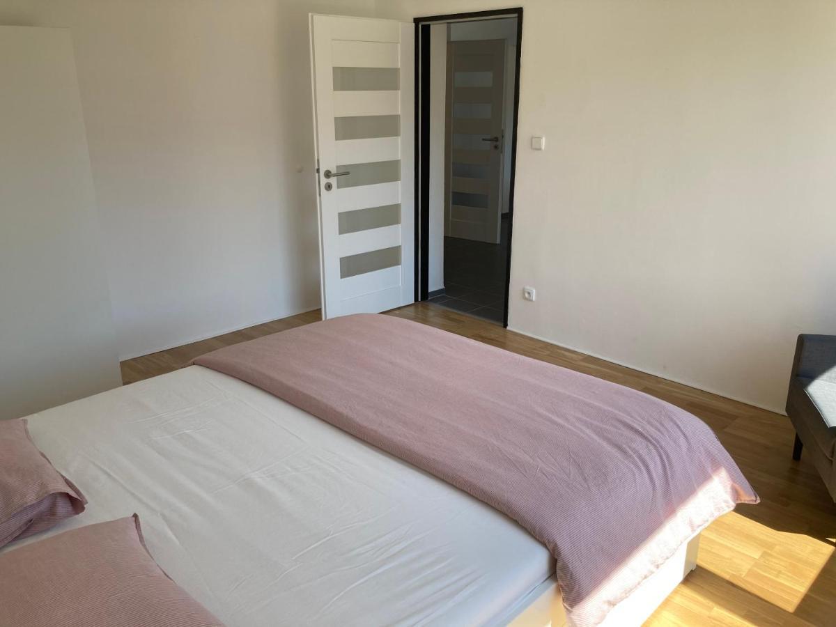 Apartman Maay Глоговец Екстер'єр фото